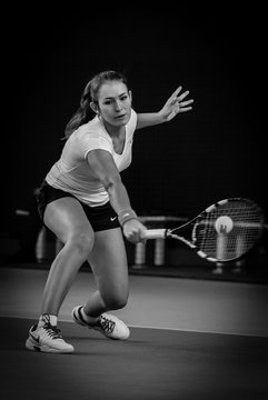 Ausschnitte 4312 - Holmer Indoor Cup